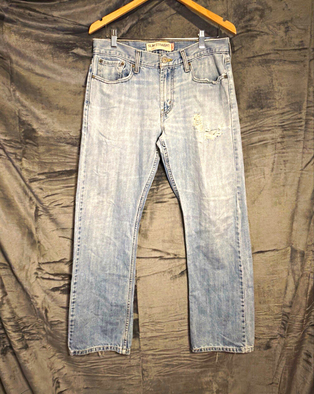 Levi's 514 Slim Straight Jeans Mens Blue Light Wash Distressed 5-Pocket Denim